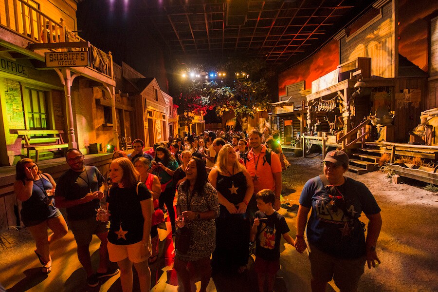 Disney Parks Blog Readers Enjoy Great Movie Ride Meet-Up