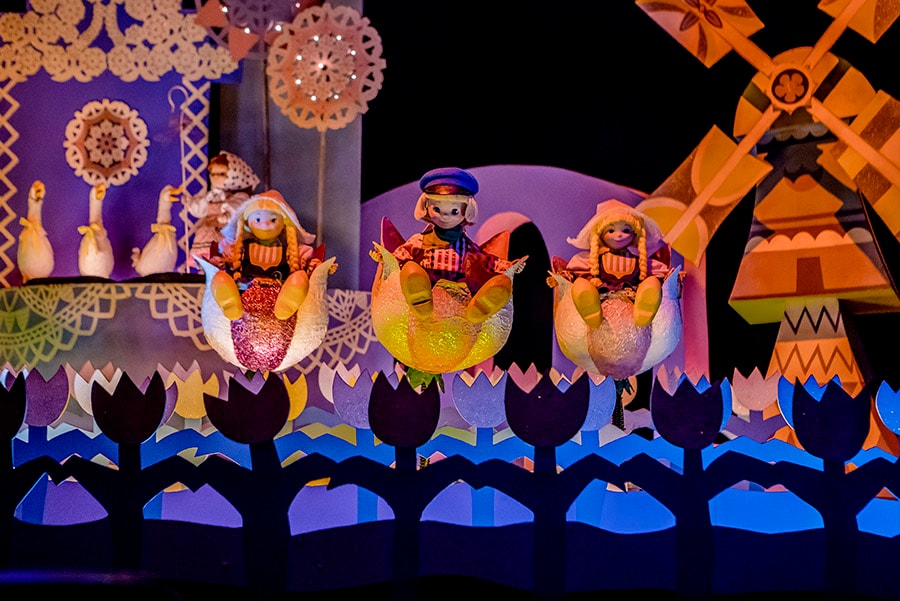 The Cultures of ‘it's a small world’ at Disneyland Park: Europe