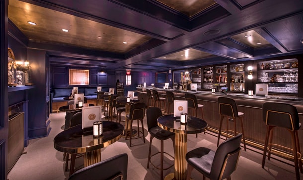 Ale & Compass Lounge at Disney’s Yacht Club Resort