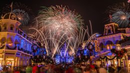 Holidays at Walt Disney World Resort