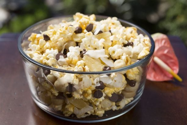 Hawaiian style popcorn mix