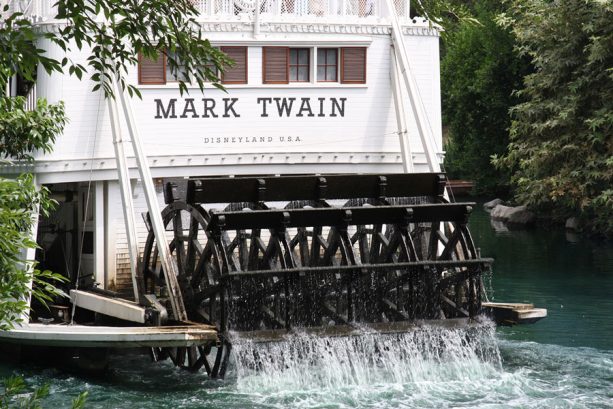 Mark Twain Riverboat at Disneyland park