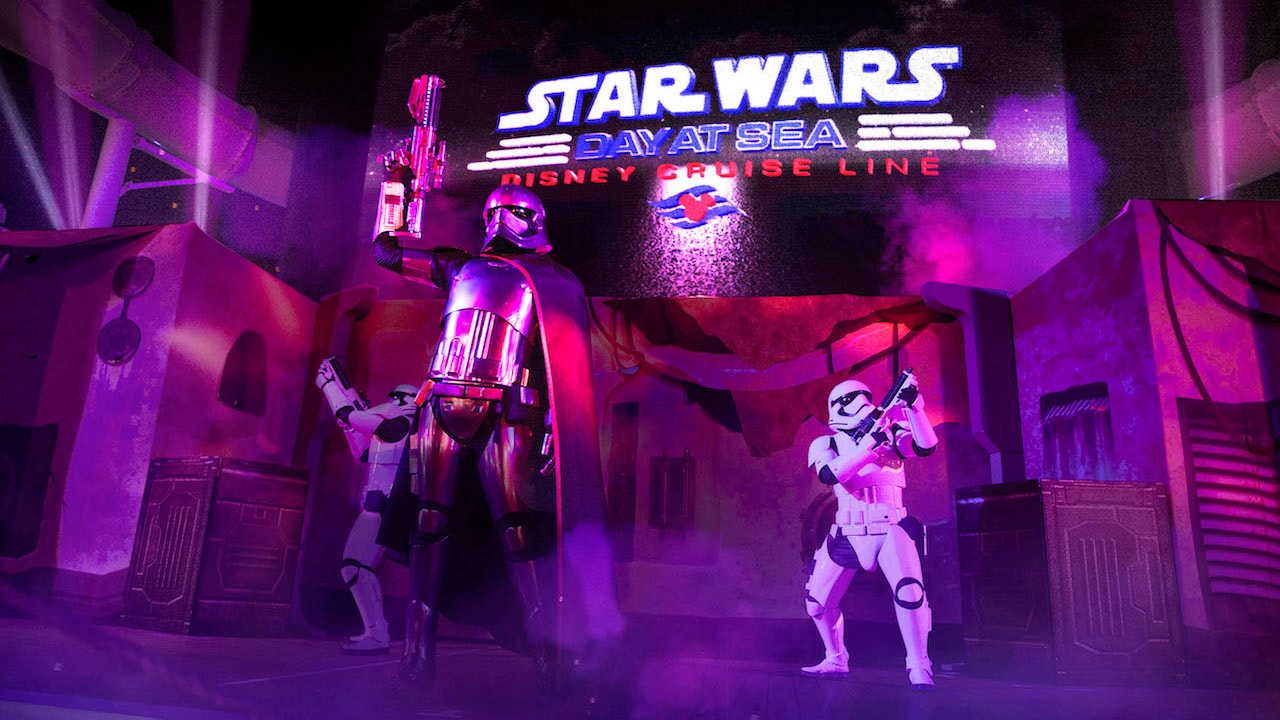 'Summon the Force' deck party on the Disney Fantasy
