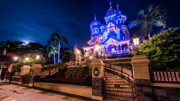 Hong Kong Disneyland’s Mystic Manor