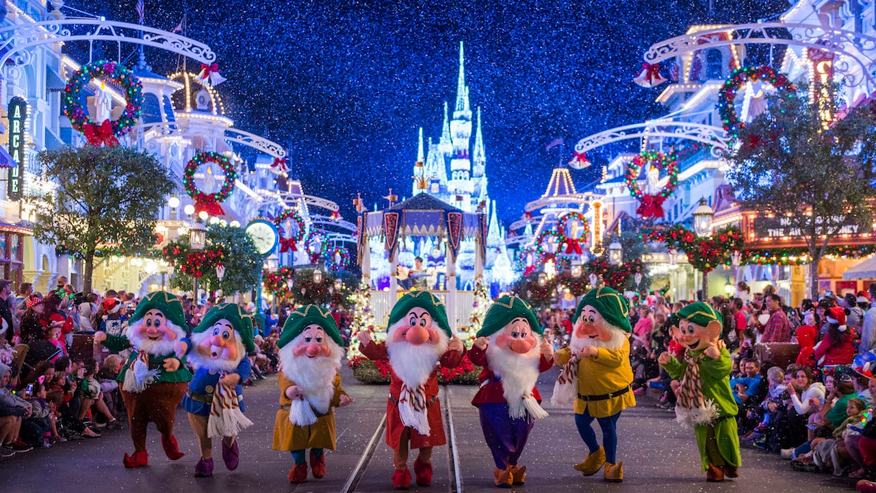 TopFive Things You Must Do at Mickey’s Very Merry Christmas Party