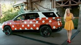 Disney Parks Moms Panelist Emilie with Minnie Van