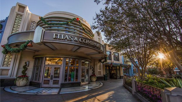 Holiday Gifting: 10 Essential Shopping Destinations at the Disneyland Resort