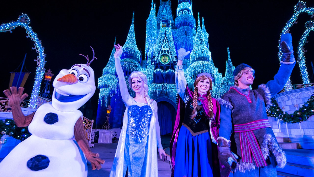 #DisneyParksLIVE: Watch the Replay of Walt Disney World’s Castle Lighting