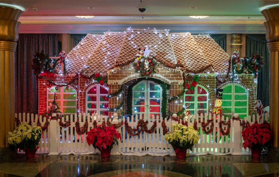 Disney Cruise Line 2018 Holiday Gingerbread Displays