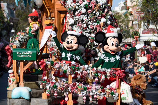 Disney Parks Brings Star-Studded Celebrations to ABC and Disney Channel This Holiday Season ...