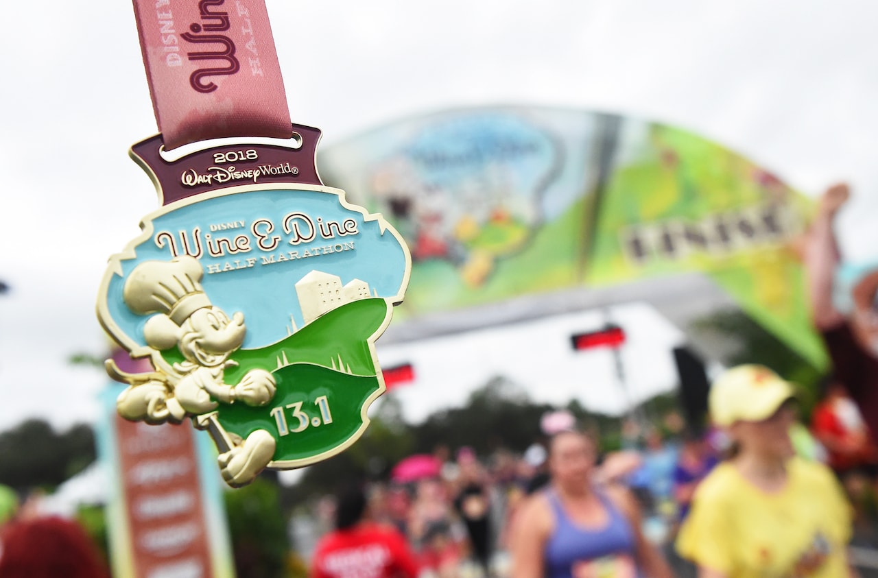 2018 Disney Wine & Dine Half Marathon Finisher Medal