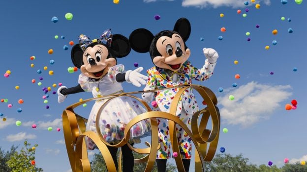 Mickey & Minnie’s Surprise Celebration