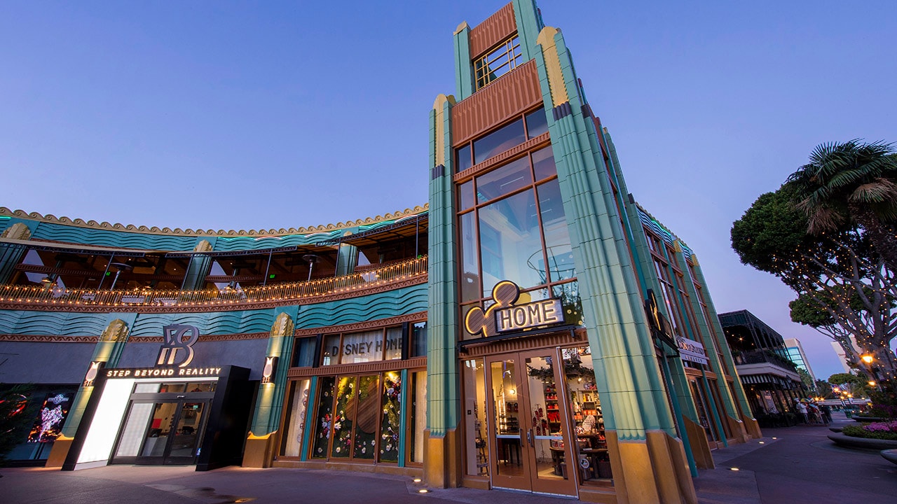 In transforming to Disney Springs downtown Disney brings new buying and dining
