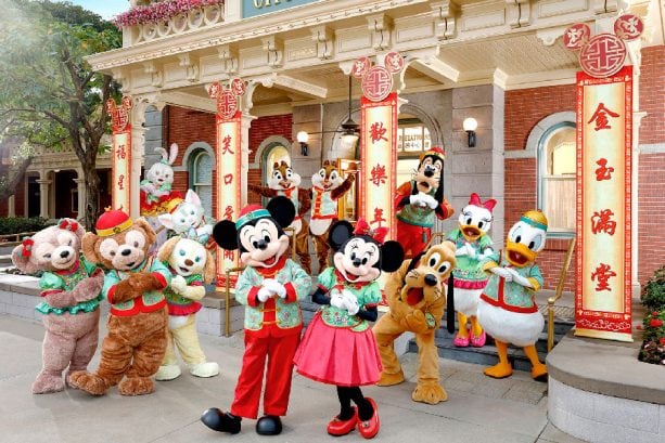Chinese New Year at Hong Kong Disneyland - Mickey and friends in their brand new Chinese New Year outfits