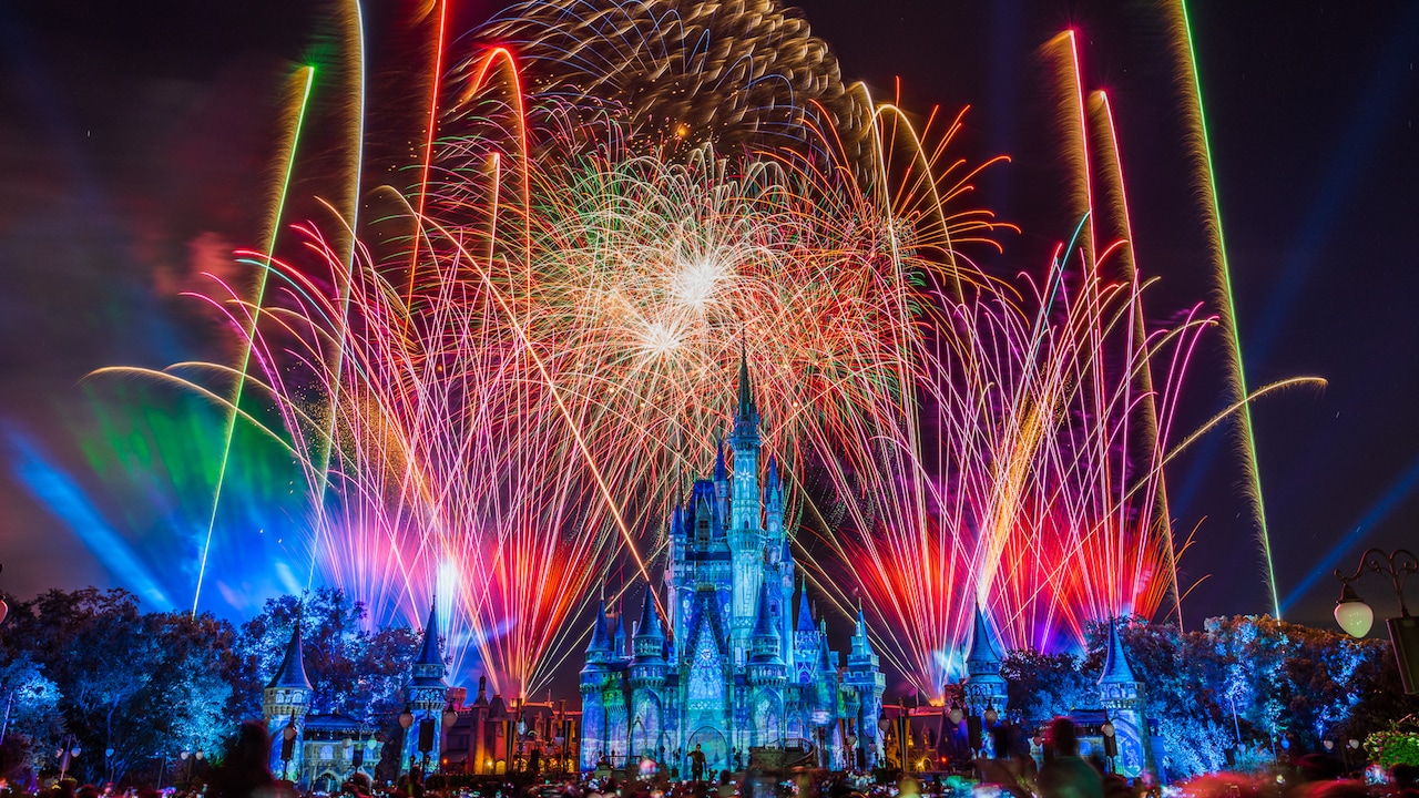 Disney Parks After Dark Happily Ever After At Magic Kingdom Park Disney Parks Blog