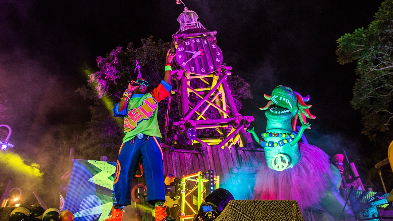 More Nights, More Glow Tickets On Sale Now for Disney H2O Glow at
