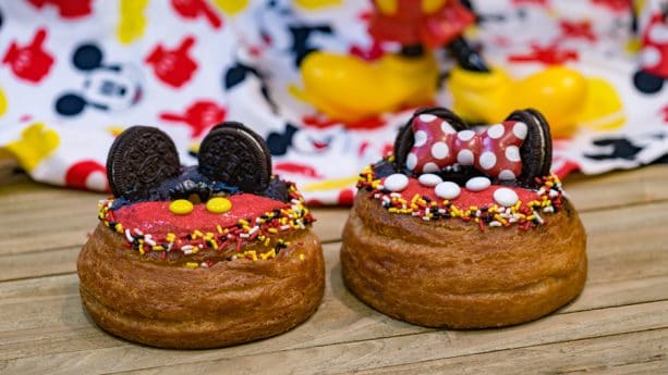 Get Your Ears On – A Mickey and Minnie Celebration croissant donut