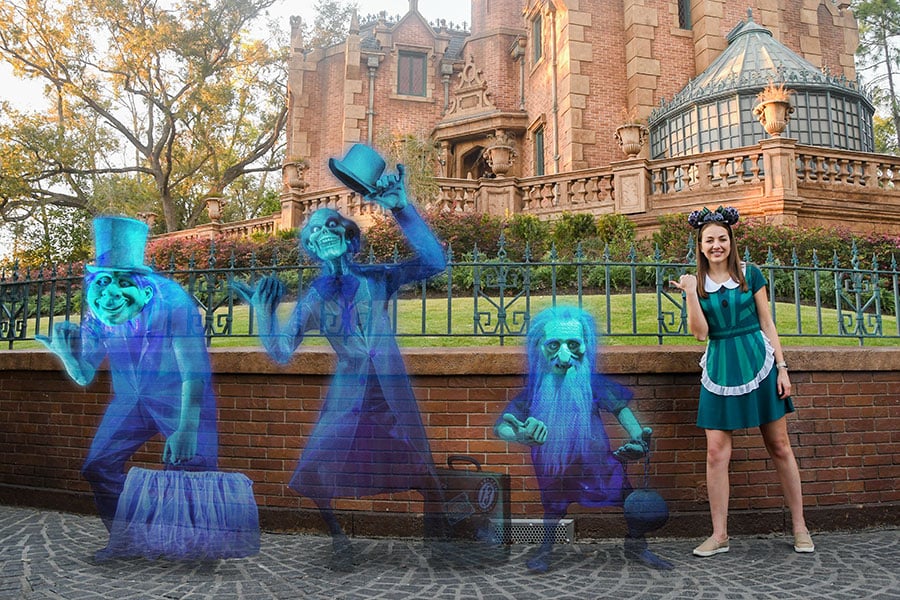 Hitchhiking Ghosts