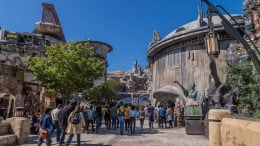 Guest visiting Star Wars: Galaxy’s Edge at Disneyland Park
