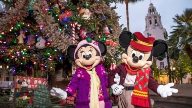 Disneyland Resort ‘Decks the Halls’ for the 2019 Holiday Season ...