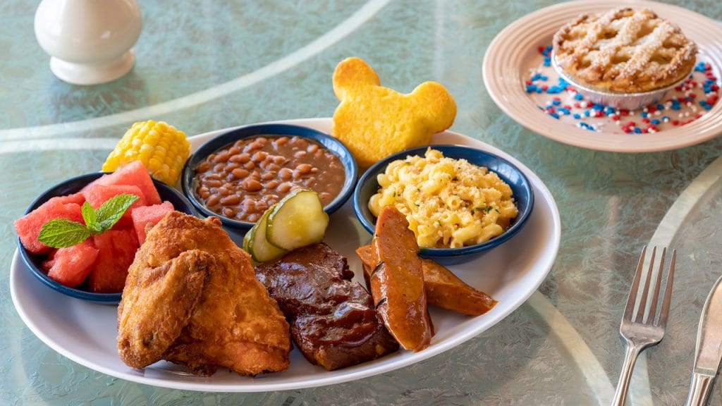 Plaza Inn Fourth of July 2019 Dining Package at Disneyland Park