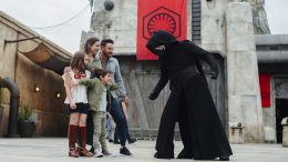 Family meeting Kylo Ren at Star Wars: Galaxy's Edge