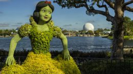 Character Topiaries at Epcot International Flower & Garden Festival: Snow White and the Seven Dwarfs