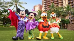 Disney characters at Aulani, a Disney Resort & Spa