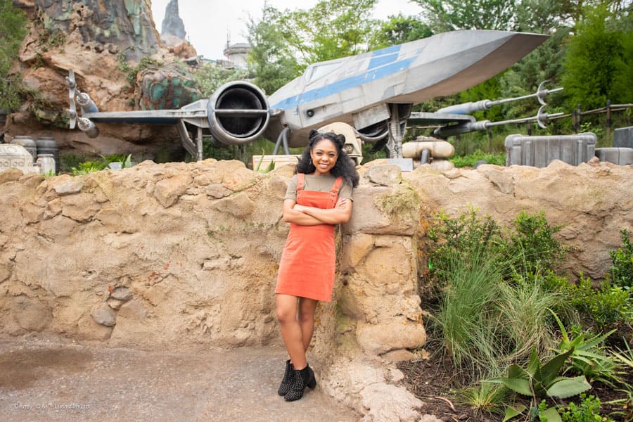 Photo location in front of the X-wing Starfighter in Star Wars: Galaxy's Edge