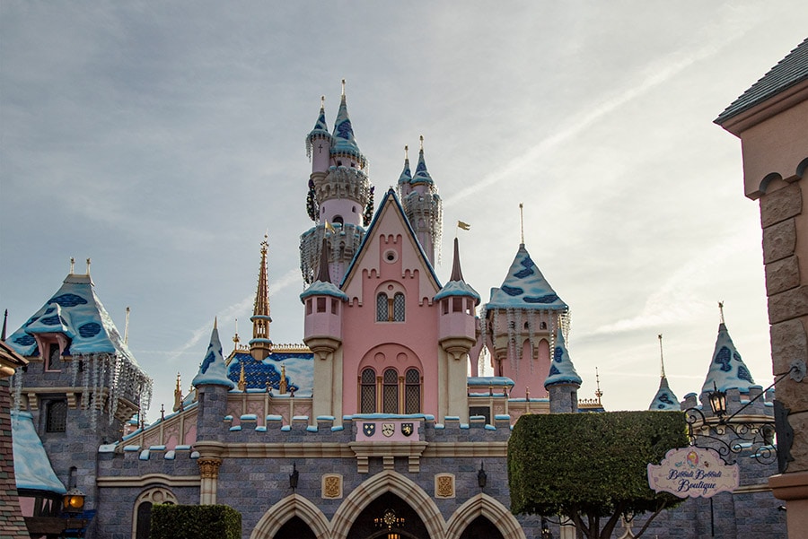Look Closer Sleeping Beauty S Winter Castle At Disneyland Park Disney Parks Blog