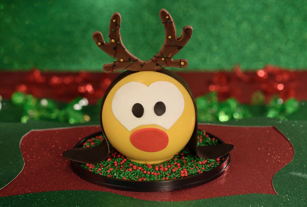 Reindeer Pluto Piñata from The Ganachery