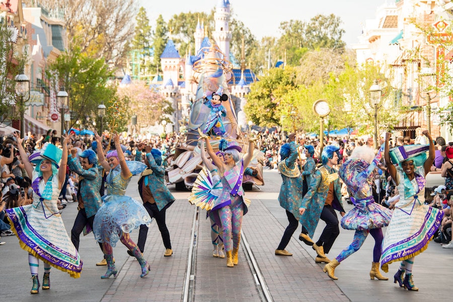 “Magic Happens” Parade at Disneyland Park