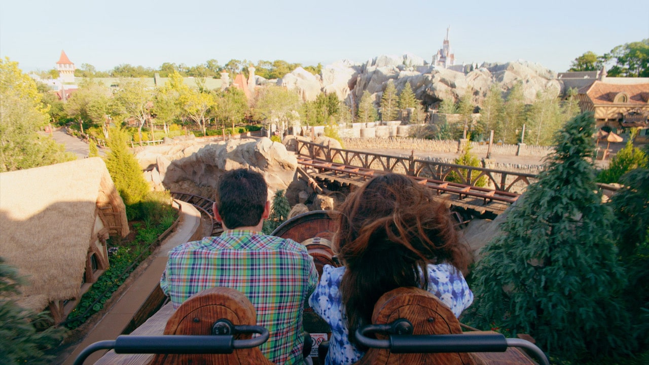 DisneyMagicMoments: Go! Go! Go! for a Ride on Slinky Dog Dash at Disney's Hollywood  Studios