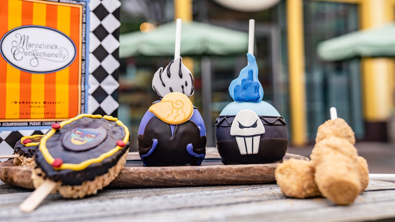 Foodie Guide to 2020 Fall Treats at the Downtown Disney District at