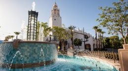 Fountain in front of Carthay Circle Restaurant on Buena Vista Street