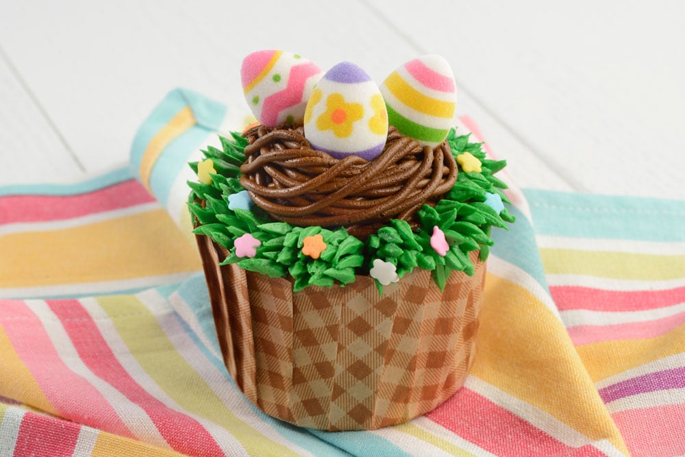 The Complete List of Easter Treats Coming to Walt Disney World and Disneyland!  EGGStraordinare Cupcake available at World Premiere Food Court, Disney’s All-Star Movies Resort, Landscape of Flavors, Disney’s Art of Animation Resort, and Everything Pop Shopping and Dining, Disney’s Pop Century Resort 