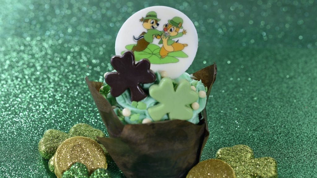 St. Patrick Cupcake from Roaring Fork at Disney’s Wilderness Lodge