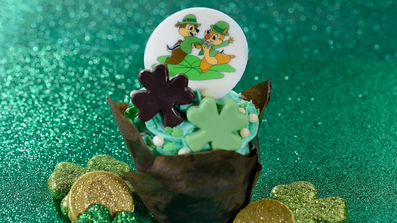 St. Patrick Cupcake from Roaring Fork at Disney’s Wilderness Lodge
