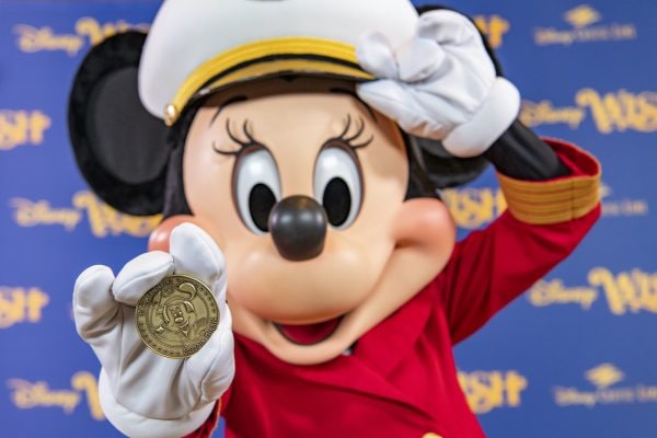 Captain Minnie Mouse Takes the Helm of the Newest Disney Cruise Line ...