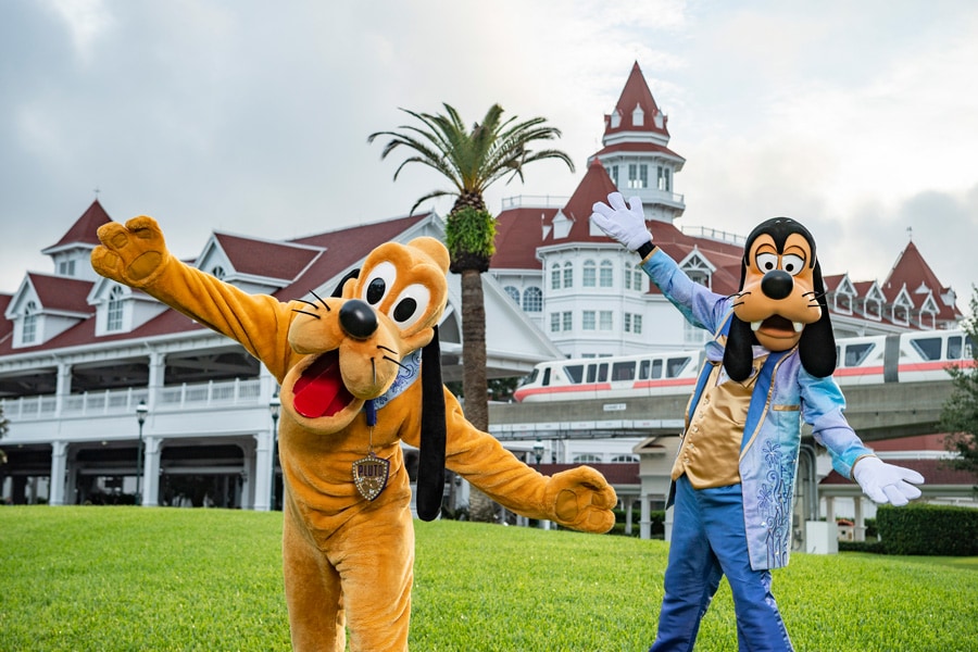 Pluto and Goofy at Disney's Grand Floridian Resort & Spa