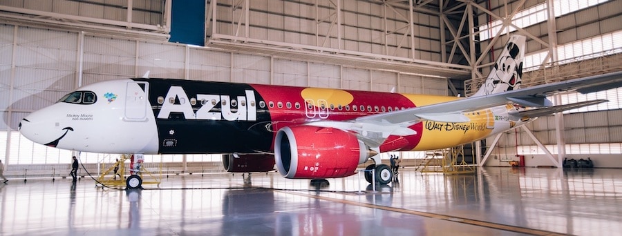 Azul Linhas Aéreas Airbus A320neo plane inspired by Mickey Mouse