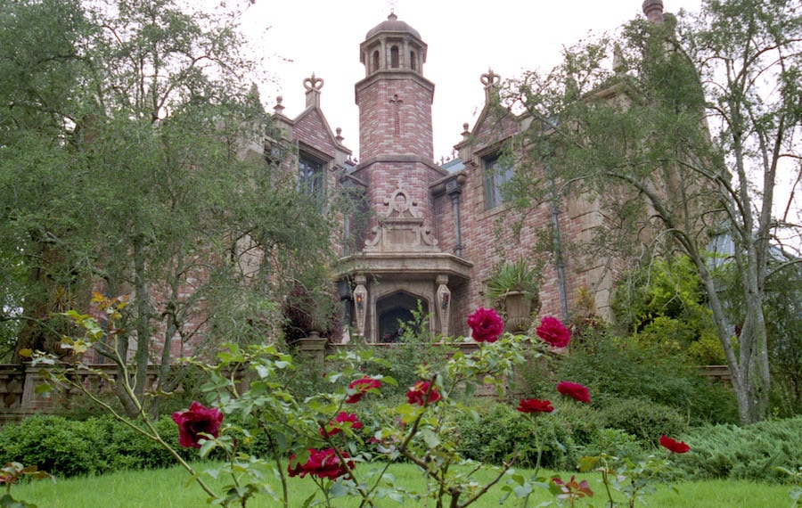 The exterior of the Haunted Mansion at Magic Kingdom Park