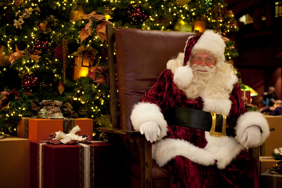 Santa Claus at Disney Springs