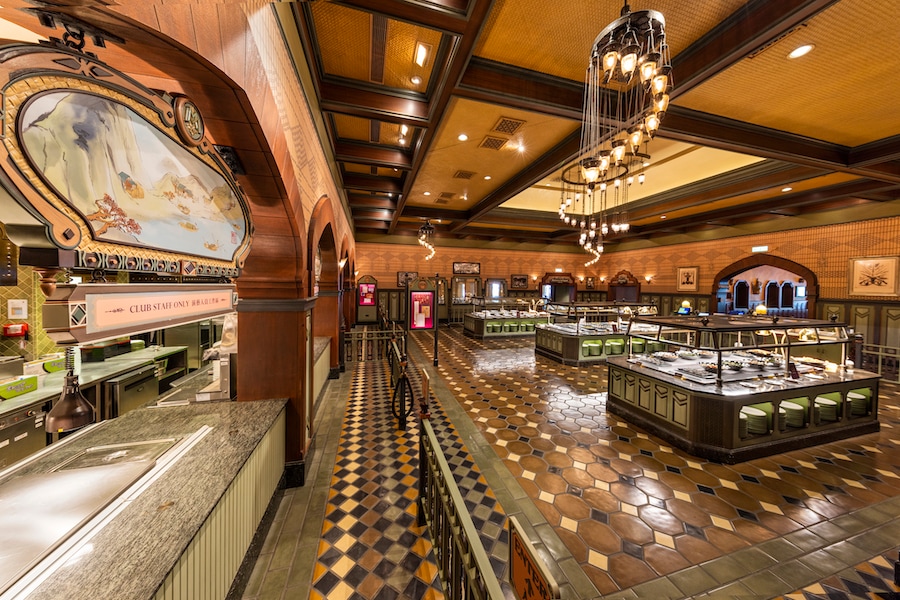 New changes to Explorer's Club restaurant at Hong Kong Disneyland