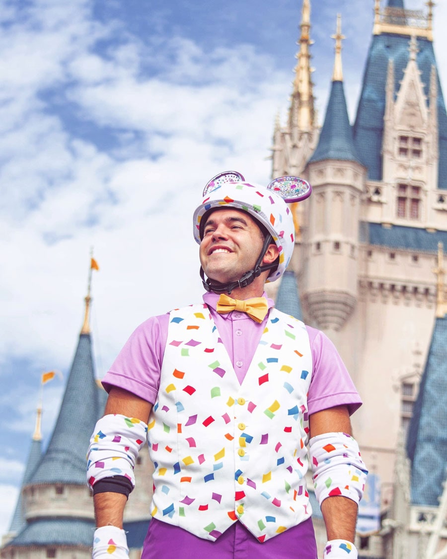 Cast Member, Noah Shumway