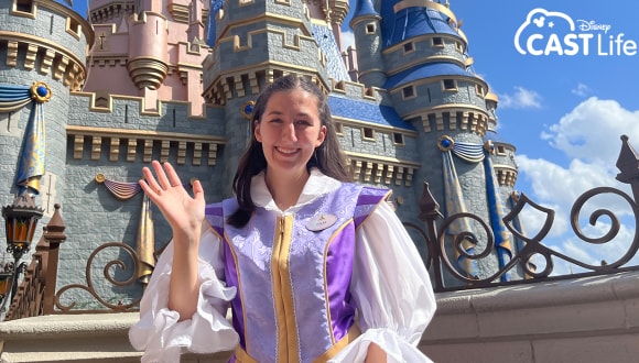 Julia Nasiatka in front of Cinderella's Castle