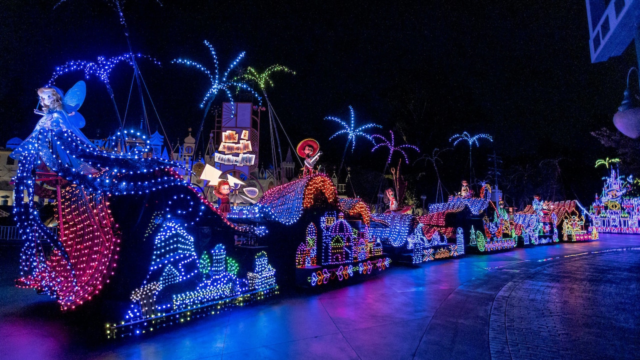 First Look at the new Grand Finale in the 'Main Street Electrical Parade,' Debuting April 22 at Disneyland Park | Disney Parks Blog