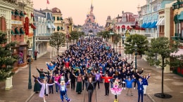 Disneyland Paris Opening Day Cast