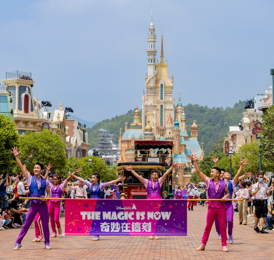 Hong Kong Disneyland Celebrates Their Reopening