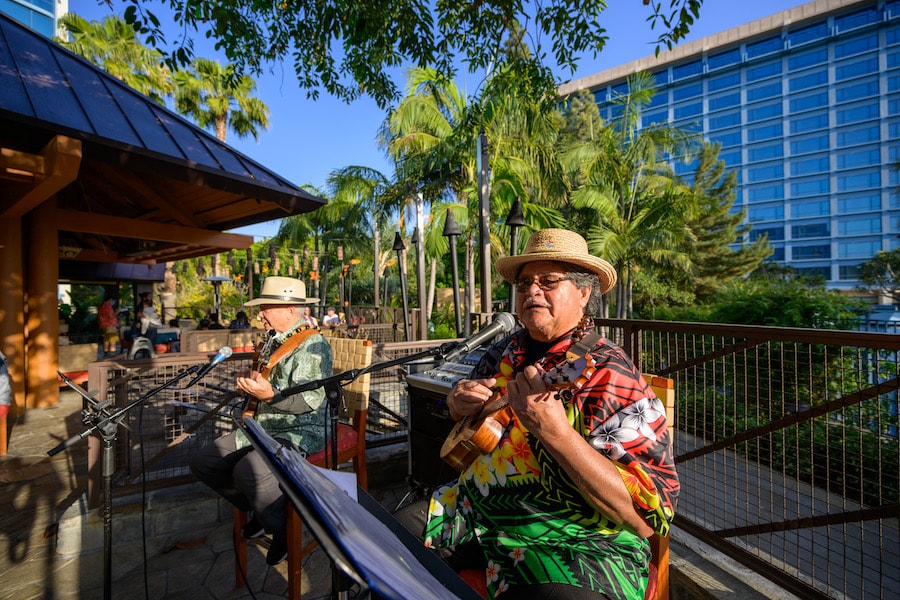 Ukulele music at the Hotels of the Disneyland Resort